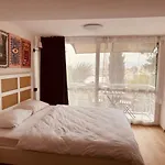 Sofia Ev * Esmirna