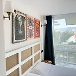 Sofia Ev Apartamento Esmirna
